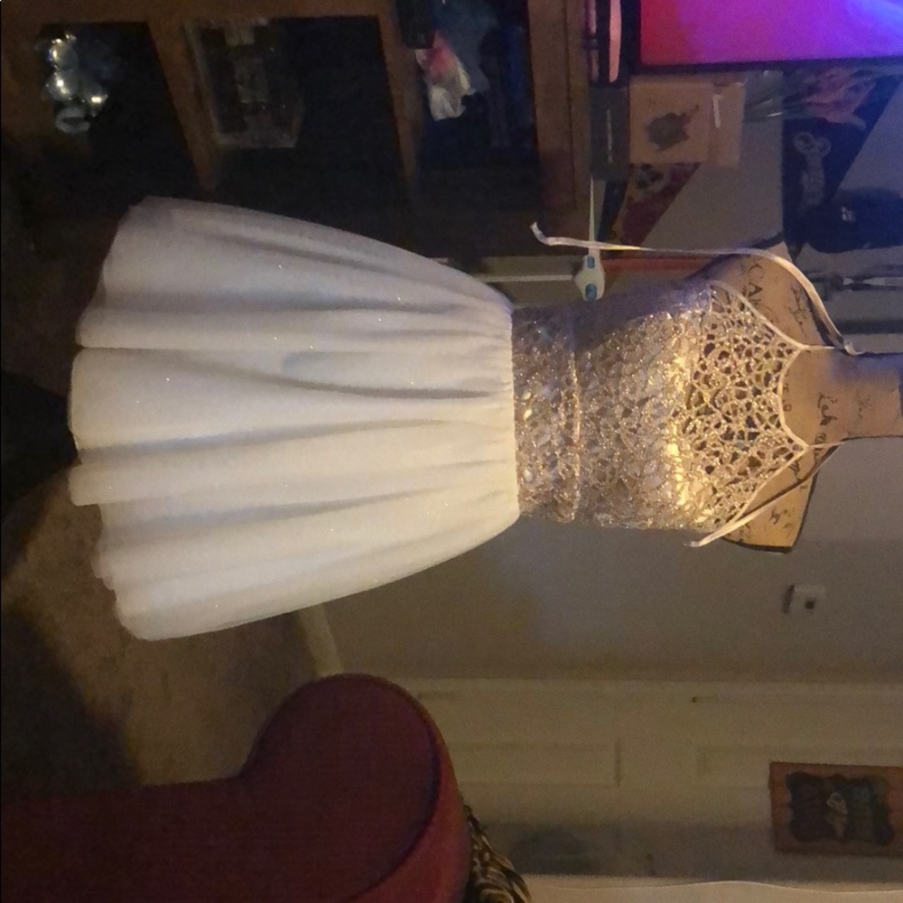 Prom dress golden goddess